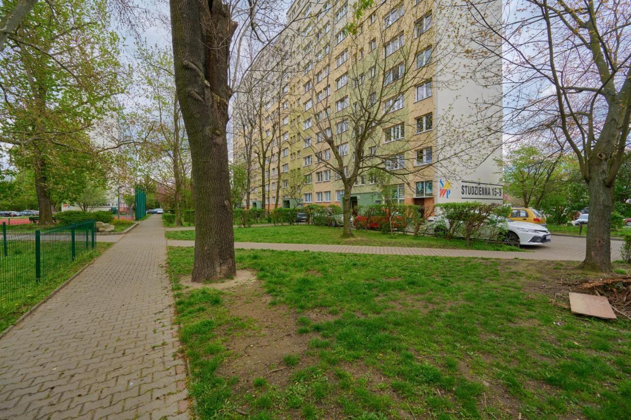 Apartament Studzienna Wroclaw By Noclegi Renters Extérieur photo